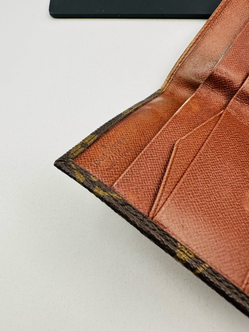 Louis Vuitton Vintage Tri Fold Wallet - Picture 7 of 13